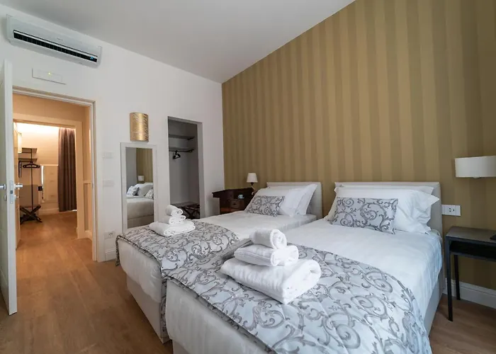 Nuances The Colosseum Apartment