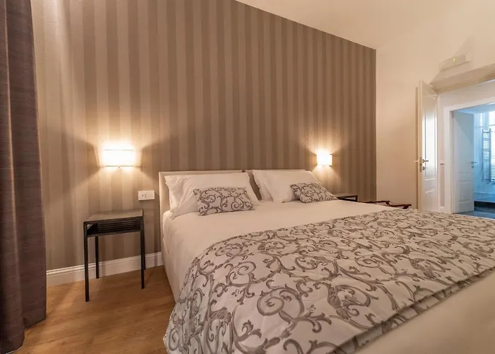 Apartment Nuances The Colosseum Rome