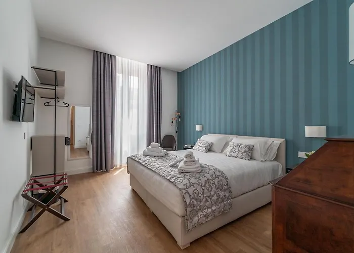 Nuances The Colosseum Apartment